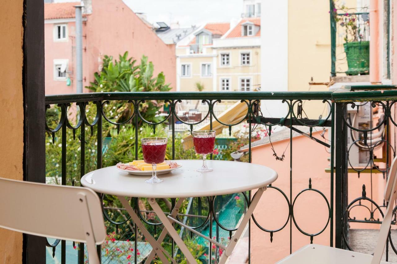 Principe Real Beautiful 3 Bedroom Flat Lisbona Esterno foto