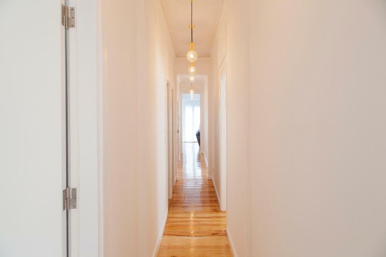 Principe Real Beautiful 3 Bedroom Flat Lisbona Esterno foto